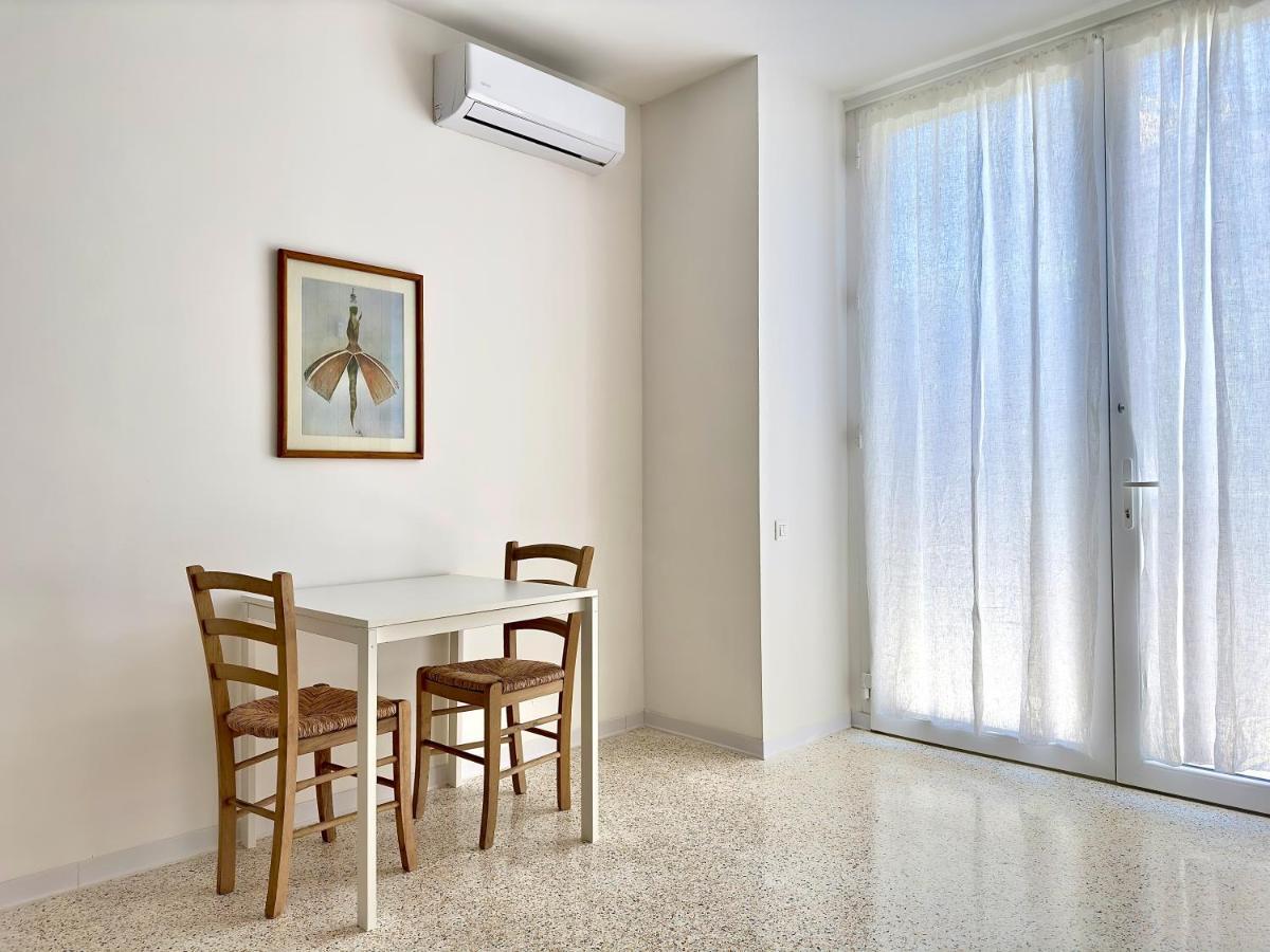 Minimal Apartment Navigli Mailand Exterior foto