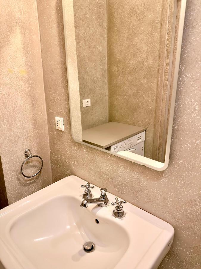 Minimal Apartment Navigli Mailand Exterior foto